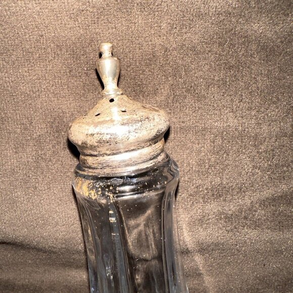 Vintage Salt Pepper Shaker Set FLAW DENTED CAP - Picture 2 of 14